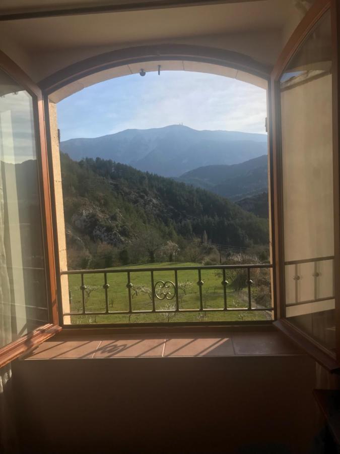 Les Chambres D'Hotes Du Mas Face Au Ventoux Plaisians Buitenkant foto