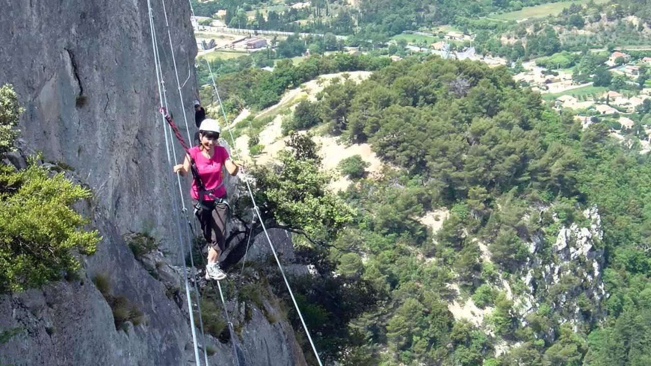 Les Chambres D'Hotes Du Mas Face Au Ventoux Plaisians Buitenkant foto
